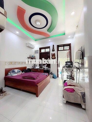 Cho thuê nhà hẻm xe hơi Nguyễn Hữu Dật