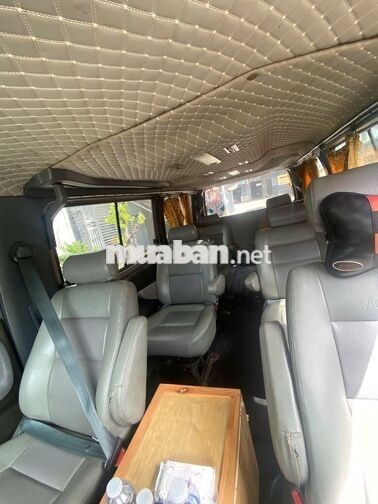 Mercedes-Benz MB100 9 chỗ Bạc