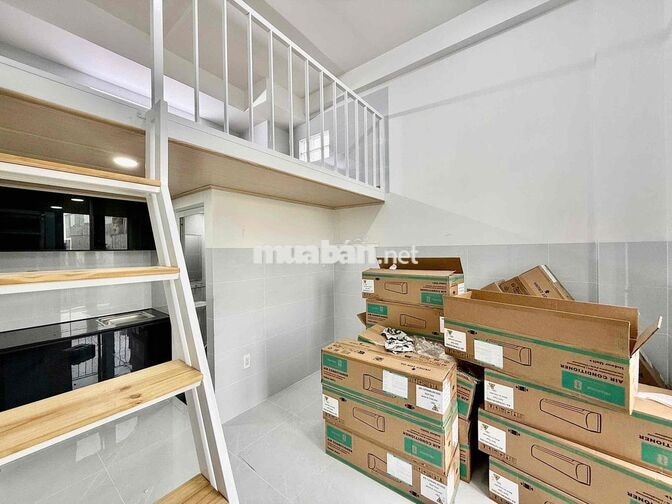 ĐI BỘ QUA VĂN LANG - GIỮ PHÒNG ĐẾN 01/09