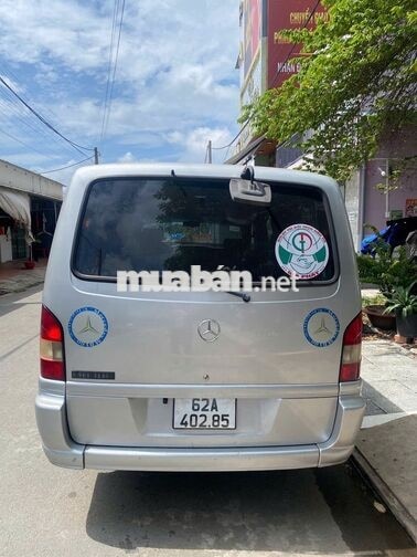 Mercedes-Benz MB100 9 chỗ Bạc