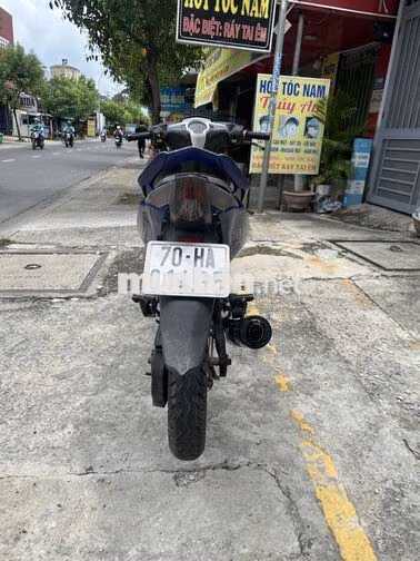 Cần bán xe exciter 50cc 2018 .