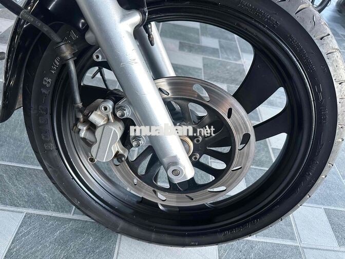 Suzuki GZ150-A Đen Xe máy cổ điển