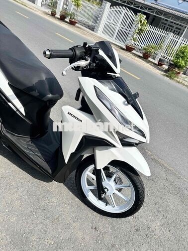 Honda Vario 125 bs65( góp cần cccd không nợ xấu )