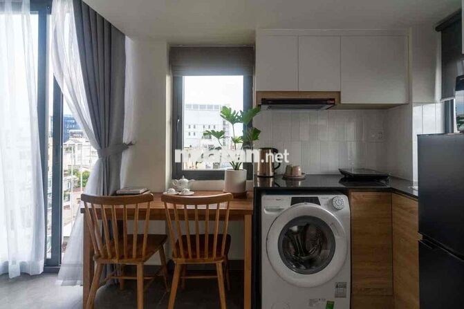 🏡CĂN HỘ DỊCH VỤ THIẾT KẾ HIỆN ĐẠI CÓ BAN CÔNG THOÁNG ĐẦY ĐỦ NỘI THẤT🌟