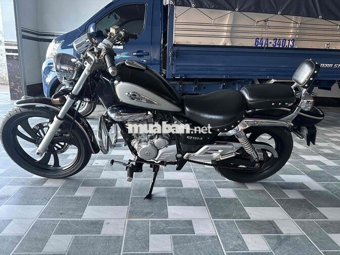Suzuki GZ150-A Đen Xe máy cổ điển