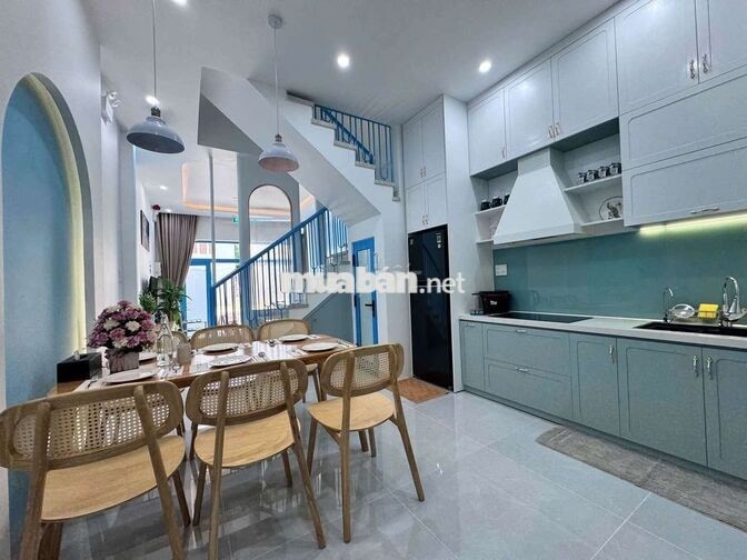 CHO THUÊ NHÀ NGUYÊN CĂN 4PN – NGUYỄN VĂN THOẠI

📍 