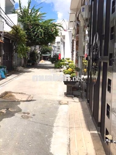 CG: Cho thuê nhà nguyên căn giá rẻ hẻm phường Tân Chánh Hiệp Quận 12