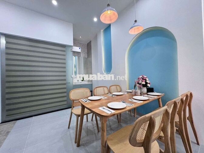 CHO THUÊ NHÀ NGUYÊN CĂN 4PN – NGUYỄN VĂN THOẠI

📍 
