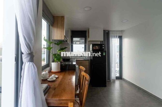 🏡CĂN HỘ DỊCH VỤ THIẾT KẾ HIỆN ĐẠI CÓ BAN CÔNG THOÁNG ĐẦY ĐỦ NỘI THẤT🌟
