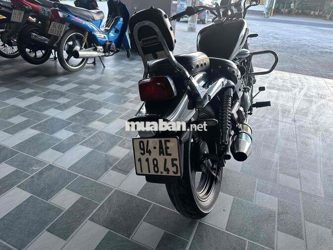 Suzuki GZ150-A Đen Xe máy cổ điển