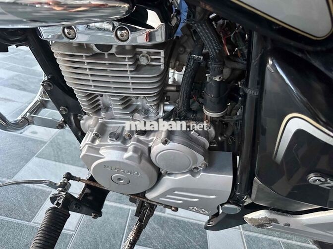 Suzuki GZ150-A Đen Xe máy cổ điển