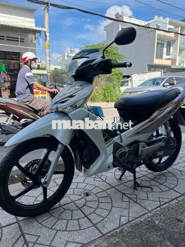 Honda Future 125 Fi Trắng