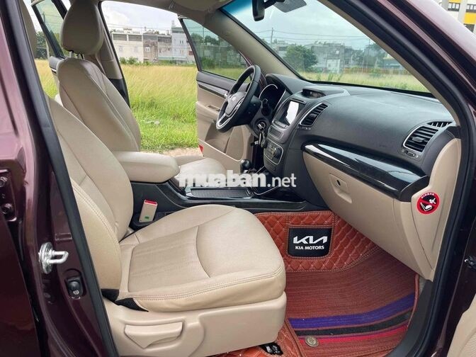Kia Sorento 2.4AT bản GAT 2019 đi 78.000km