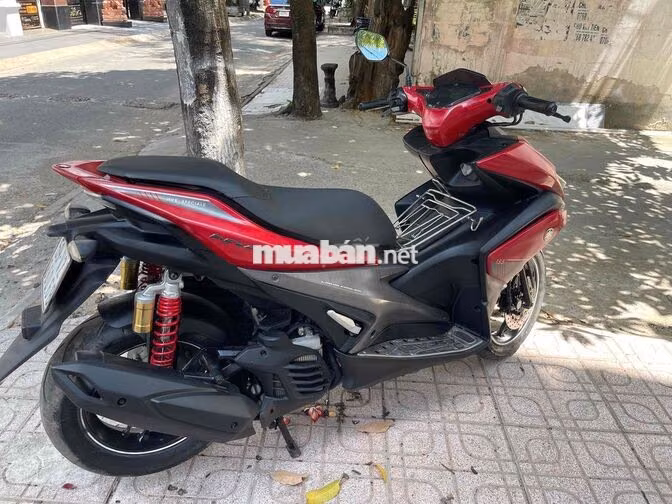 Yamaha NVX 155 Đỏ