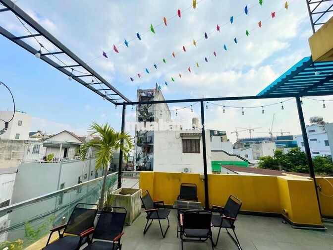 sang nhượng quán cà phê sân thượng bao gồm cọc