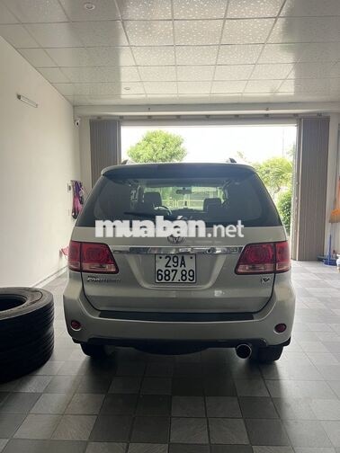 Toyota Fortuner V3.0 Số tự động Vàng cát