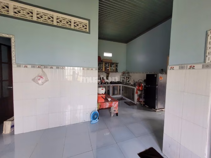 Nhà 4 phòng ngủ. 335m2 đường nhựa 782 gần KCN. 2,x tỷ 