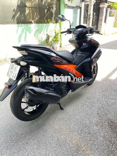 Yamaha NVX 155 2018 phuộc bình dầu bản đặc biệt