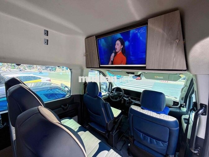 Ford Transit 2025 mobihome 5 chỗ Trắng 8000km