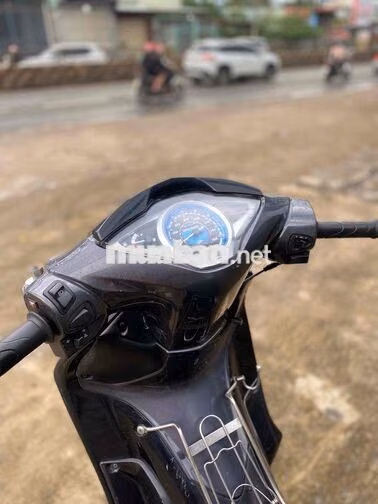 Honda Future 125 FI Đen