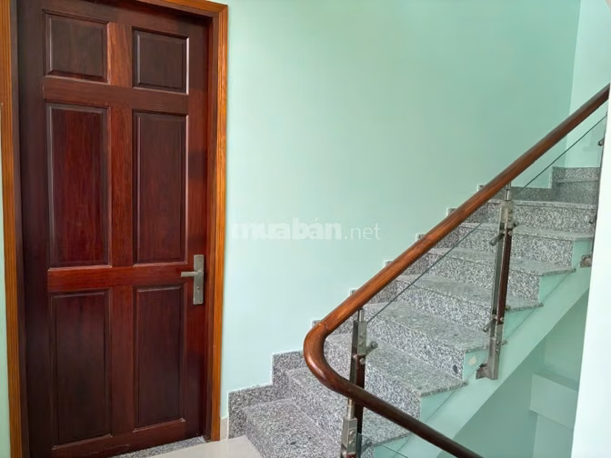 Bán Nhà : 341/4/1 Bến Phú Lâm P.9 Q.6 Tp.HCM - dt:46,4 m2 4 tầng lầu