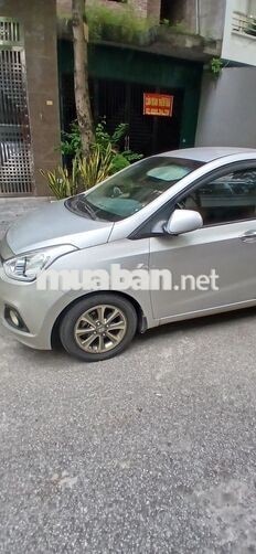 Hyundai i10 2014 bản đủ 1.0 Bạc