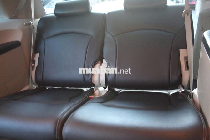 Mitsubishi Grandis 2009 2.4 Mivec Tự động Bạc