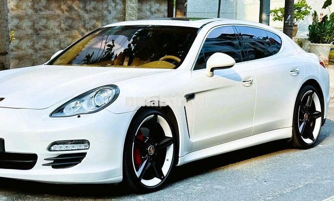 CHÍNH CHỦ BÁN: Porsche Panamera 2012 RẤT MỚI