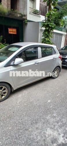 Hyundai i10 2014 bản đủ 1.0 Bạc