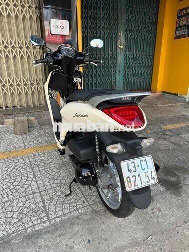 Yamaha Janus màu Kem mới cứng