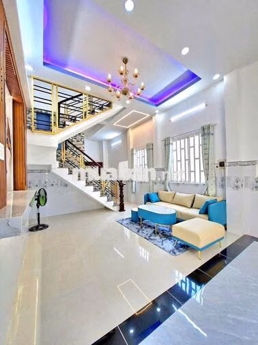 Nhỉnh 2 Tỷ Ownee Nhà Hẻm 2771 Huỳnh Tấn Phát, Nhà Bè