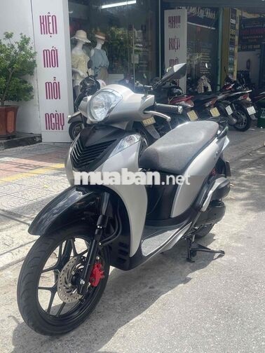 Honda SH Mode Bạc Xe tay ga 2016