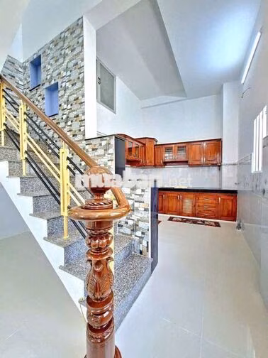 Nhỉnh 2 Tỷ Ownee Nhà Hẻm 2771 Huỳnh Tấn Phát, Nhà Bè