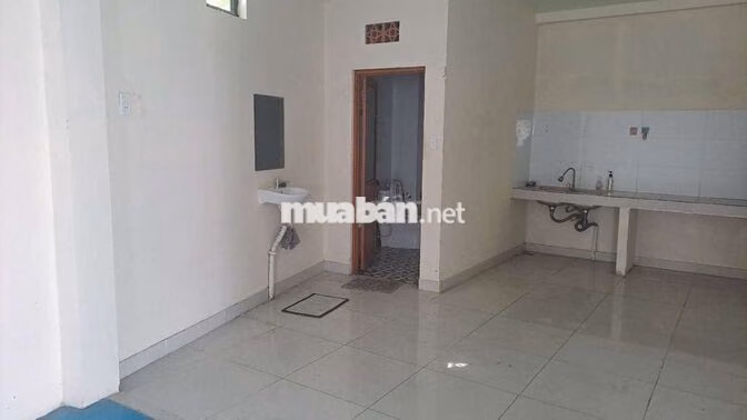 Kho cho thuê 1/ phan văn hớn,30m,17 triệu,đường 10m thông,kho mới 100%