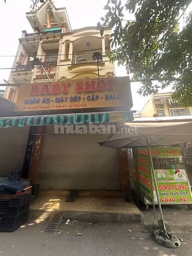 Nhà ngay chợ Sơn Kỳ phù hợp kinh doanh, giá rẻ