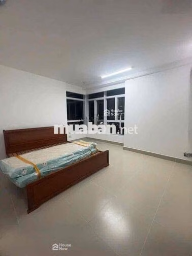 CHO THUÊ 11 triệu  CHUNG CƯ HIM LAM CHỢ LỚN tầng 20 thiết kế 2pn, 2wc,