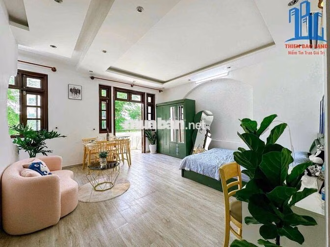 CHO THUÊ CHDV QUẬN 7 - FULL NỘI THẤT/ BAN CÔNG. ĐỐI DIỆN ĐH RMIT, TDTU