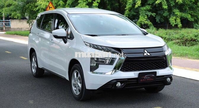 Mitsubishi Xpander 2022 Trắng 7 chỗ