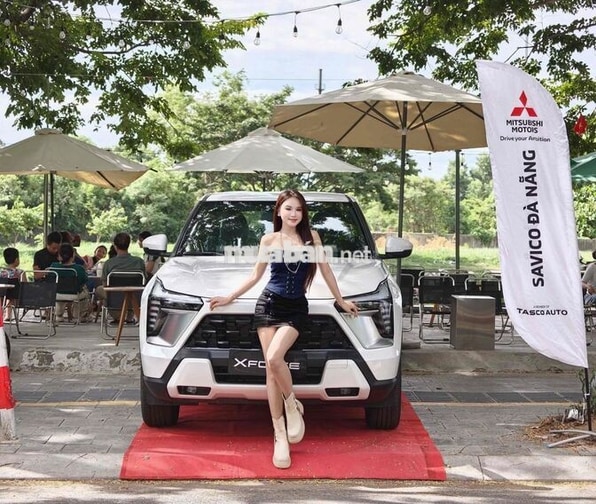 Mitsubishi Xforce Luxury 2027 Trắng Tự động