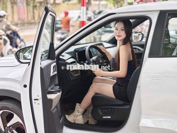 Mitsubishi Xforce Luxury 2027 Trắng Tự động