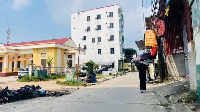 Chủ ngộp bank bán nhà 5 tầng cho thuê 650/năm tại Xuân Cẩm,Bắc Ninh