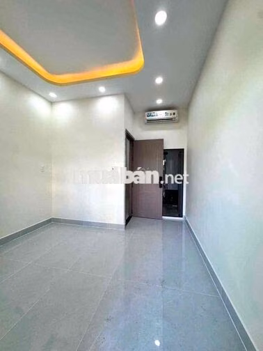 MẶT TIỀN LẠC LONG QUÂN 3,2X22 4Pn 4wc