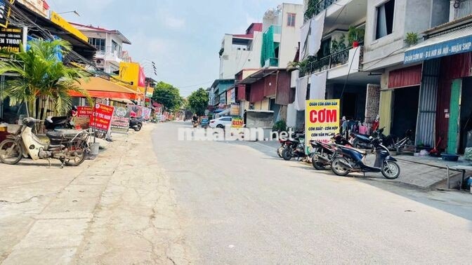 Chủ ngộp bank bán nhà 5 tầng cho thuê 650/năm tại Xuân Cẩm,Bắc Ninh