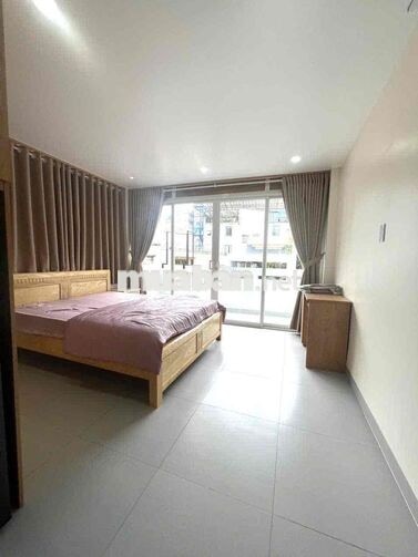 Studio Quận 1 25-30m² Full Nội Thất, Ban Công, Thang Máy
