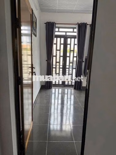 PASS PHÒNG 2P RA CẦU NGUYỄN VĂN CỪ