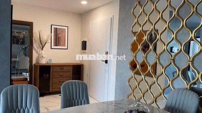 ✅SUNSHINE SKY CIYY D.7 APARTMENT FOR RENT ( 4BR 3WC) Fully furnished