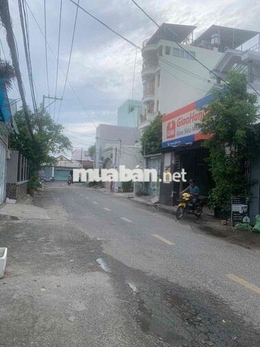 Bán nhà mặt tiền ĐHT 05, 5x22m, 3 lầu, sát KDC An Sương, Q12