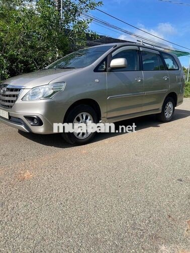 Toyota Innova G 2014 Vàng cát 7 chỗ