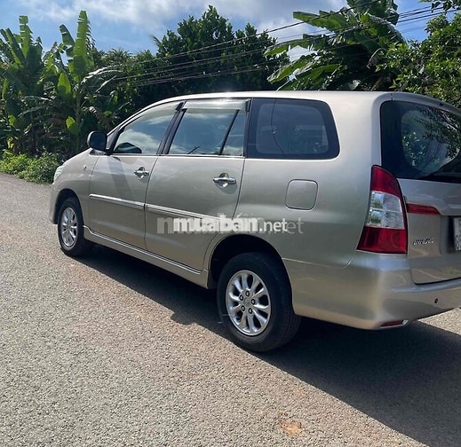 Toyota Innova G 2014 Vàng cát 7 chỗ