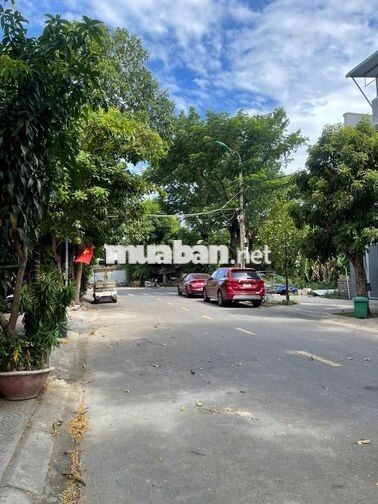 Giá cực tốt - Bán lô đất mặt tiền đường Nguyễn Sắc Kim 85,4m2